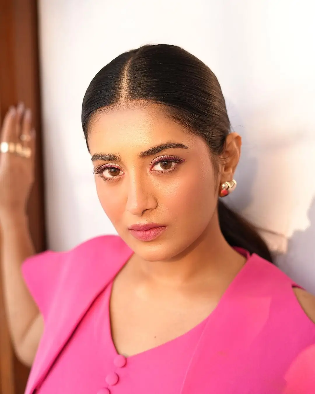 Rashi Singh Stills in Pink Coat Pant